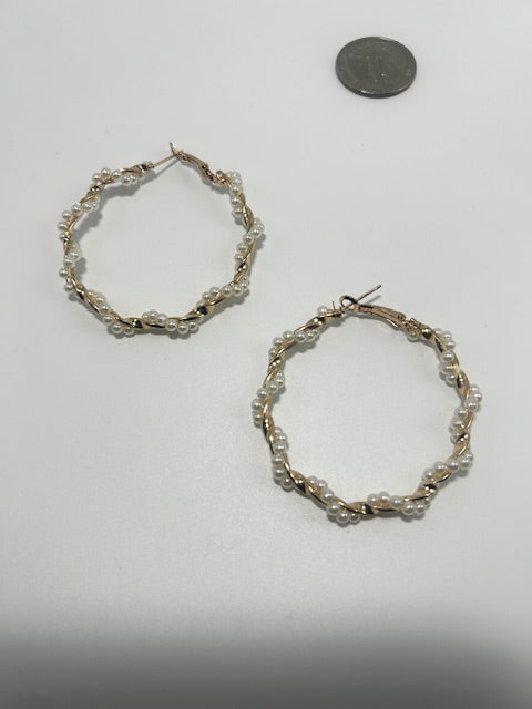 Sierra Pearl Hoops