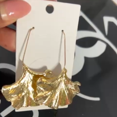 Melanie Gold Earrings